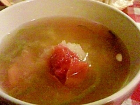 【簡単】あっさりだけとクセになる　梅干スープ